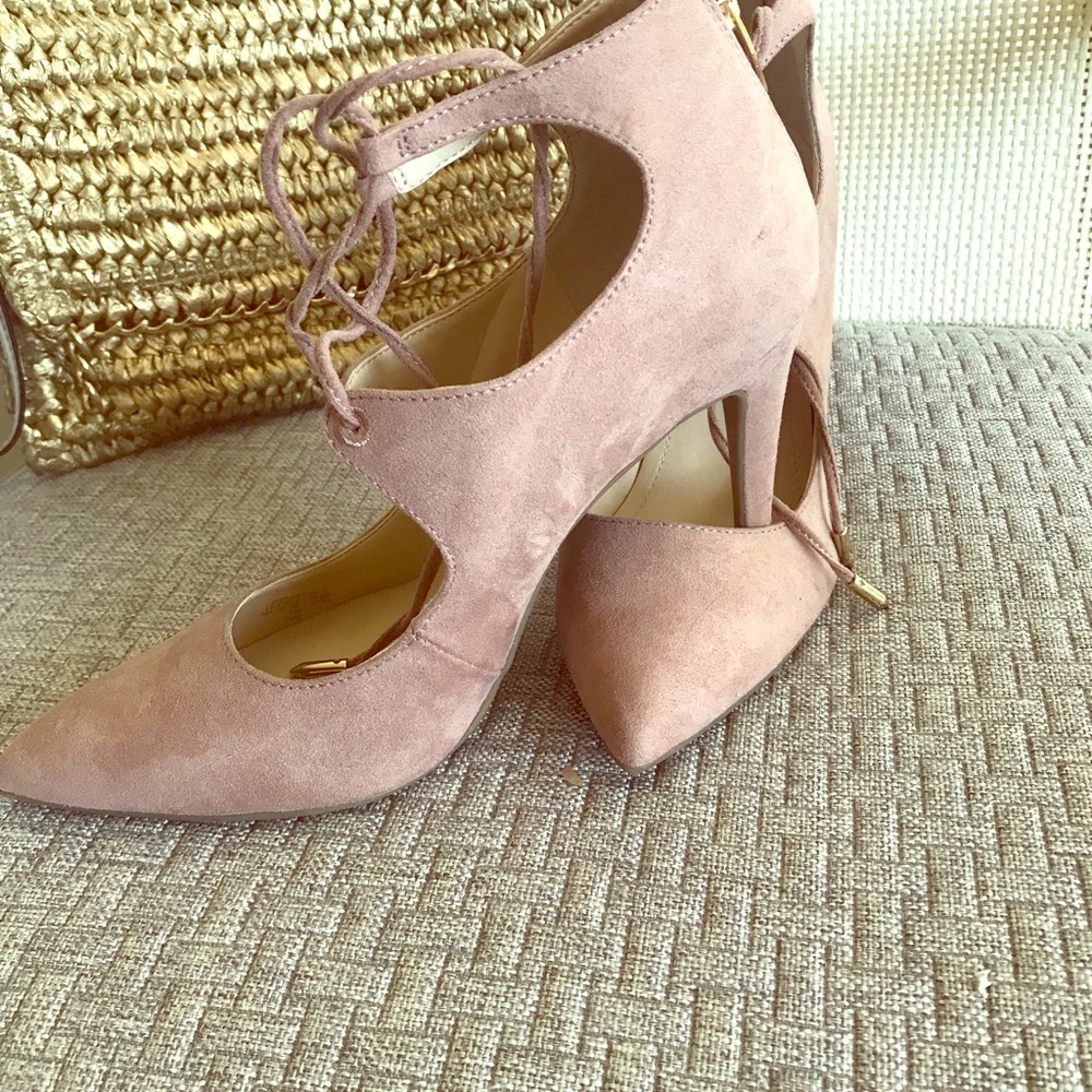 Marc Fisher Pink Suède Shoes Size 7